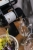 Metalowy stojak na wino Loft Nero