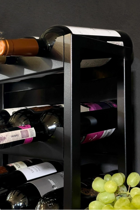 Metalowy stojak na wino Ribera 12